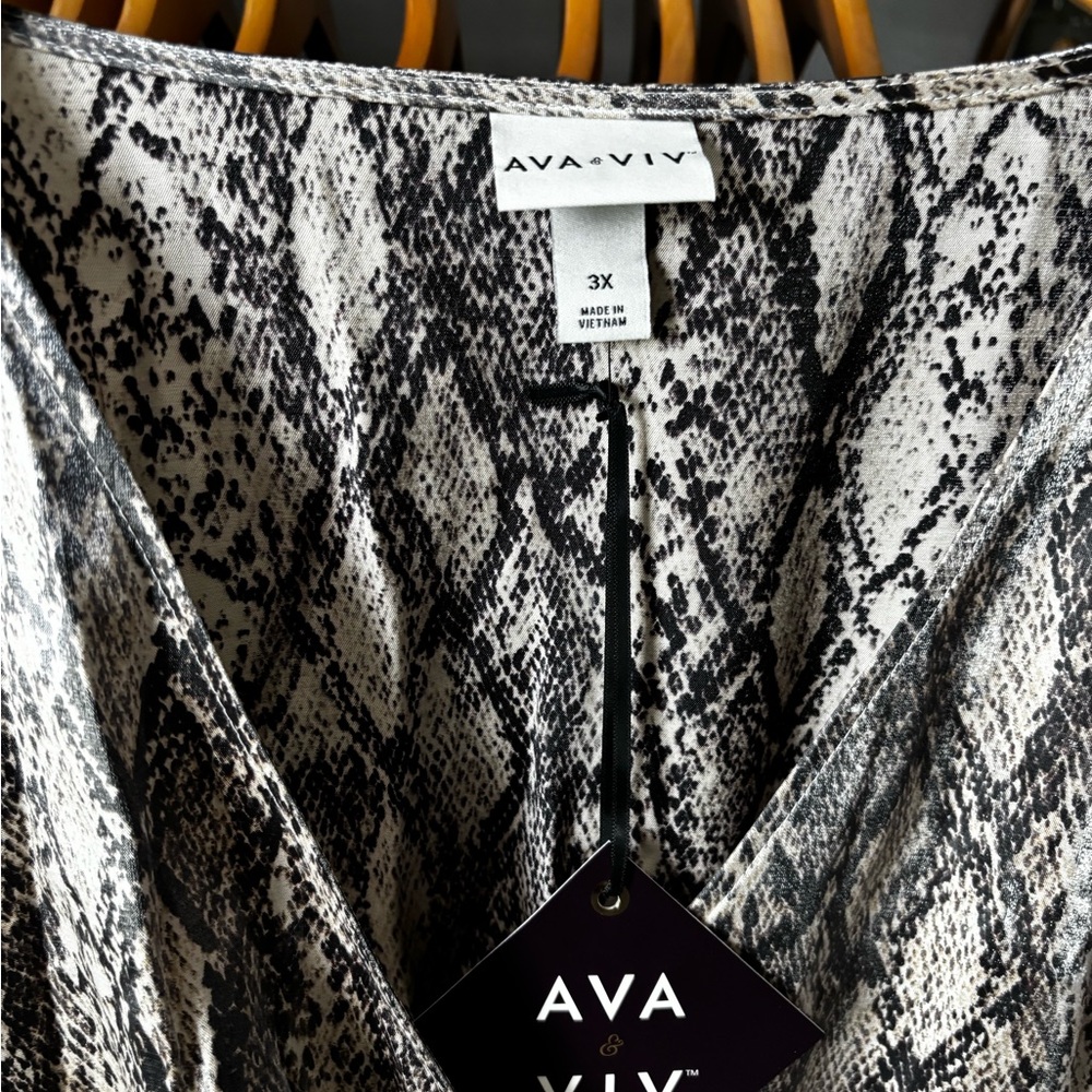 AVA VIV Snake Print Wrap Dress - Picture 2 of 3